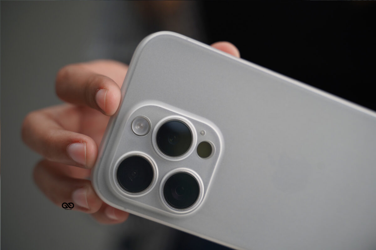 Frosted White Ultra Thin Case for iPhone 15 Pro Max