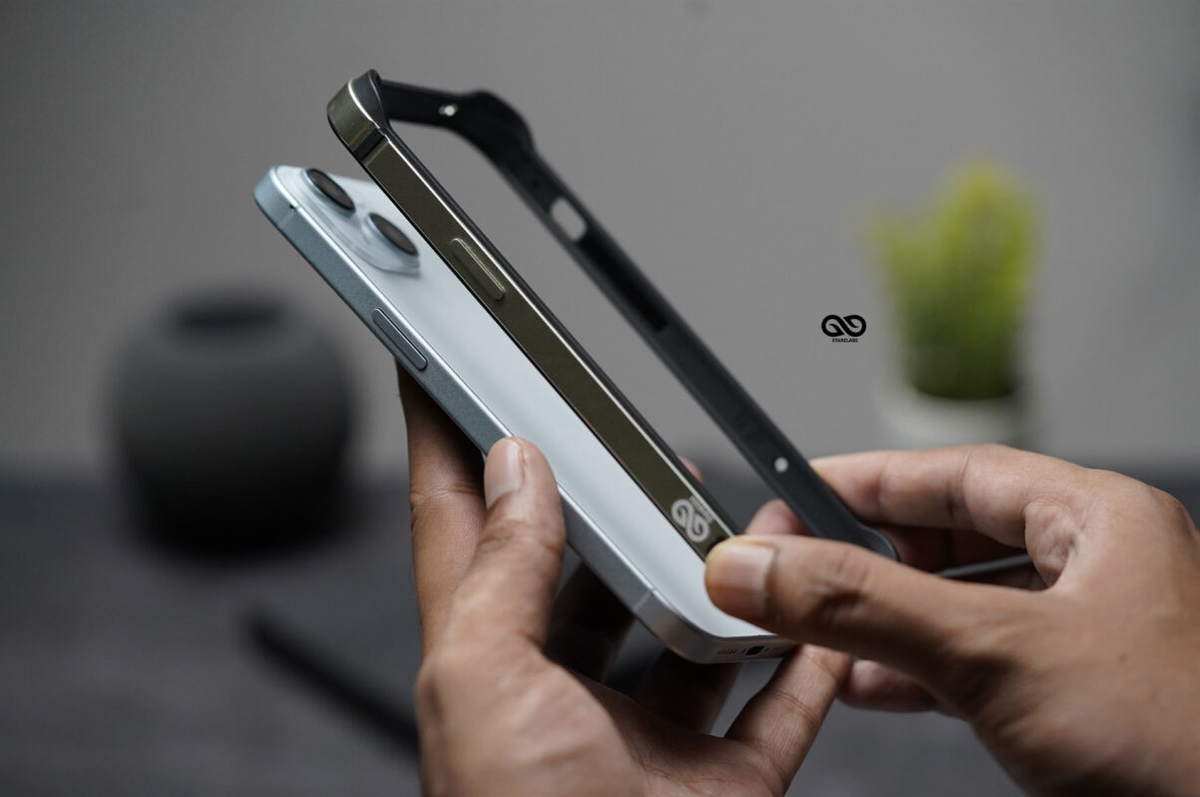 Light Yellow Fiber Bumper for iPhone 15 (Bumper, not a Case)