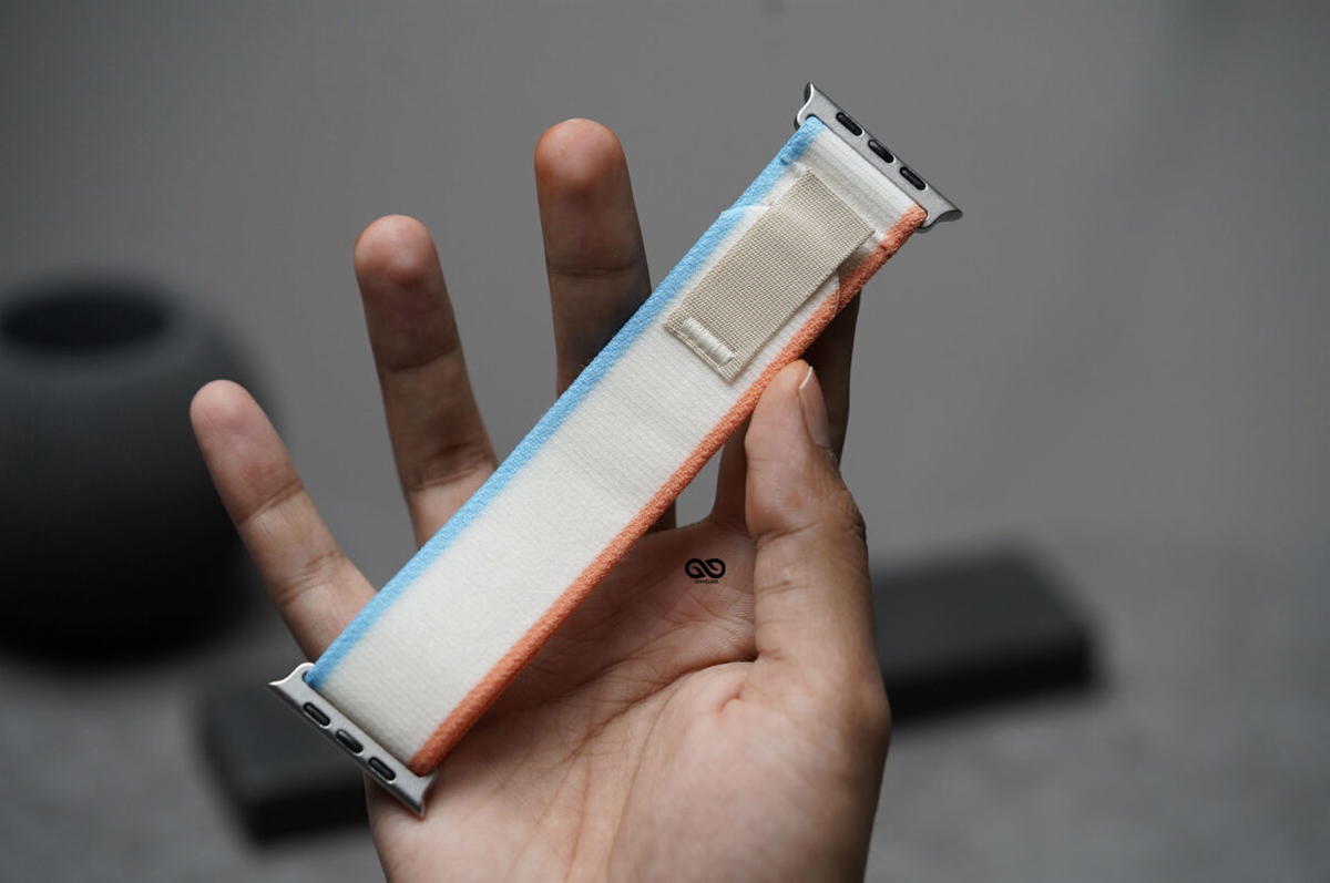 Orange/Beige Trail Loop Band For Apple Watch 49 (Series Ultra/Ultra 2/Ultra 3)