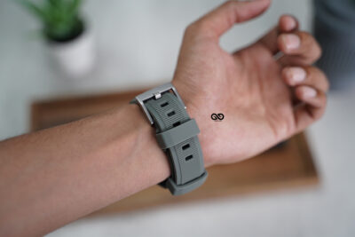 Grey Waterproof Silicone Sports Band with Buckle for Apple Watch 44MM 45MM 46MM Series 4 5 6 7 8 9 10 11 (SE 2 3 Gen)