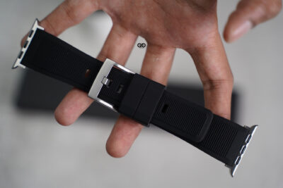 Black Waterproof Silicone Sports Band with Buckle for Apple Watch 44MM 45MM 46MM Series 4 5 6 7 8 9 10 11 (SE 2 3 Gen)