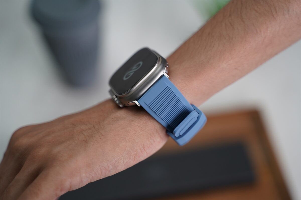 Cool Blue Waterproof Silicone Sports Band with Buckle For Apple Watch 49 (Series Ultra/Ultra 2/Ultra 3)