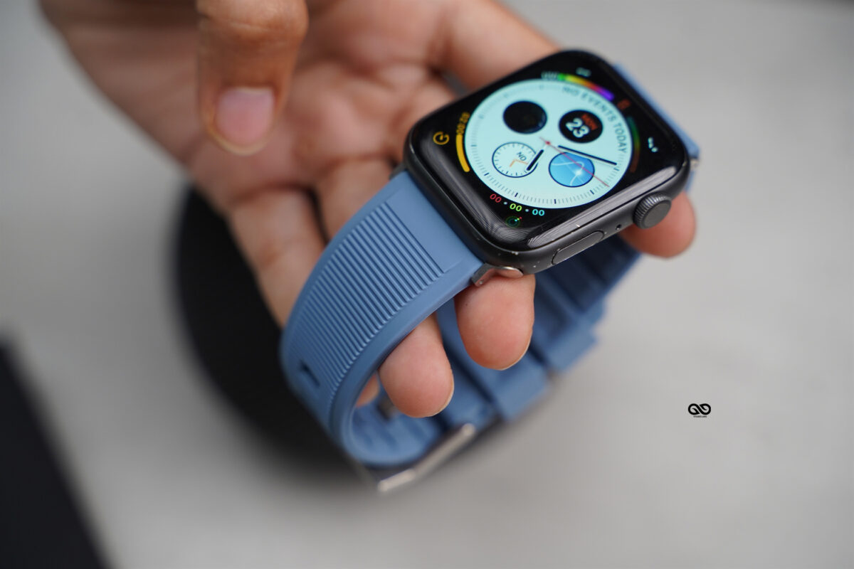 Cool Blue Waterproof Silicone Sports Band with Buckle for Apple Watch 44MM 45MM 46MM Series 4 5 6 7 8 9 10 11 (SE 2 3 Gen)