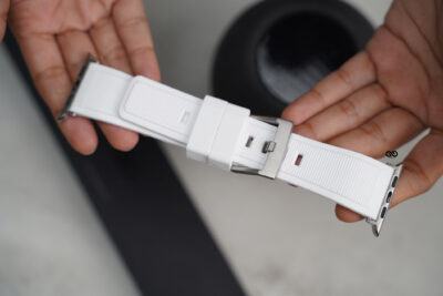 White Waterproof Silicone Sports Band with Buckle For Apple Watch 49 (Series Ultra/Ultra 2/Ultra 3)