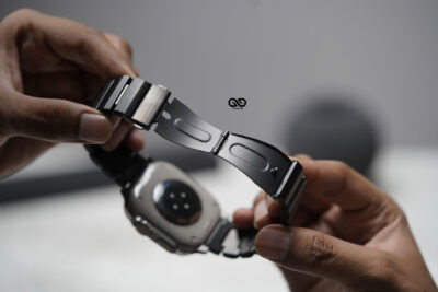 Ultra Modern Titanium Strap For Apple Watch 49 (Series Ultra/Ultra 2/Ultra 3)