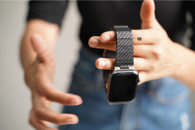 Carbon Textured Strap With Magnetic Closure for Apple Watch 44MM 45MM 46MM Series 4 5 6 7 8 9 10 11 (SE 2 3 Gen)