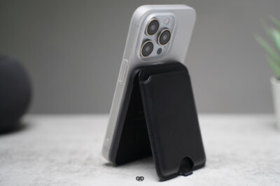 MagSafe Vegan Leather Card Holder and Stand