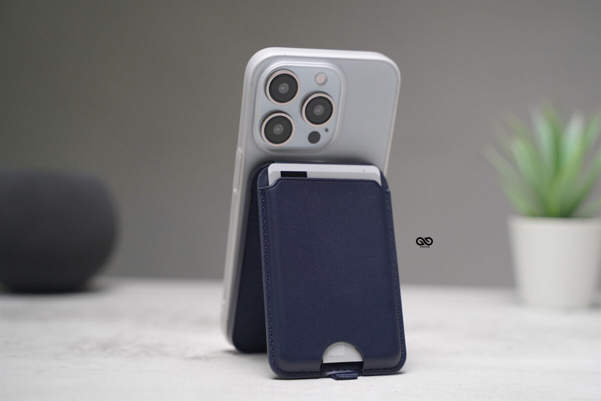 MagSafe Vegan Leather Card Holder and Stand