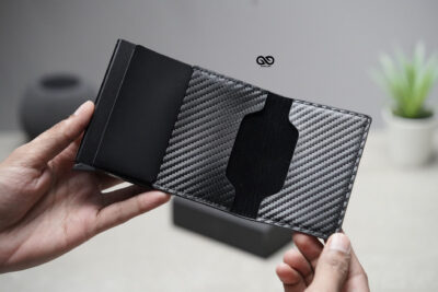 Personalized Slim Carbon Fiber Leather Card Holder with Single Slot Wallet