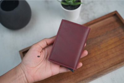 Personalized Slim Vegan Leather Card Holder with Single Slot Wallet