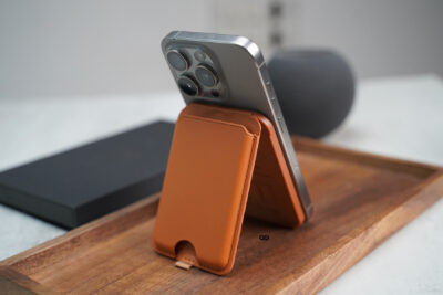 MagSafe Vegan Leather Card Holder and Stand