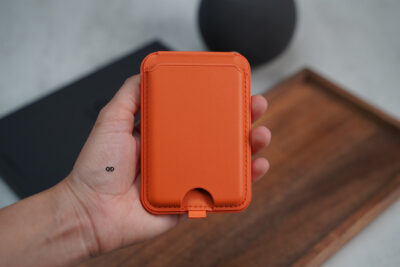 MagSafe Vegan Leather Card Holder and Stand