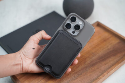 MagSafe Vegan Leather Card Holder and Stand