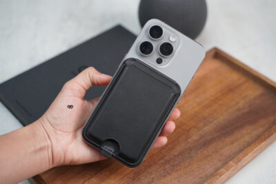 MagSafe Vegan Leather Card Holder and Stand