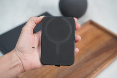 MagSafe Vegan Leather Card Holder and Stand