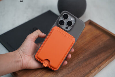 MagSafe Vegan Leather Card Holder and Stand