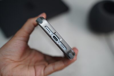 Frameless Armored Case with Kickstand Feature