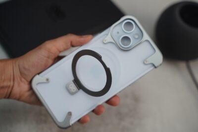 Frameless Armored Case with Kickstand Feature