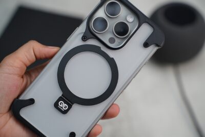 Frameless Armored Case with Kickstand Feature