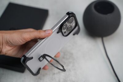 Frameless Armored Case with Kickstand Feature