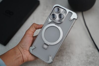 Frameless Armored Case with Kickstand Feature