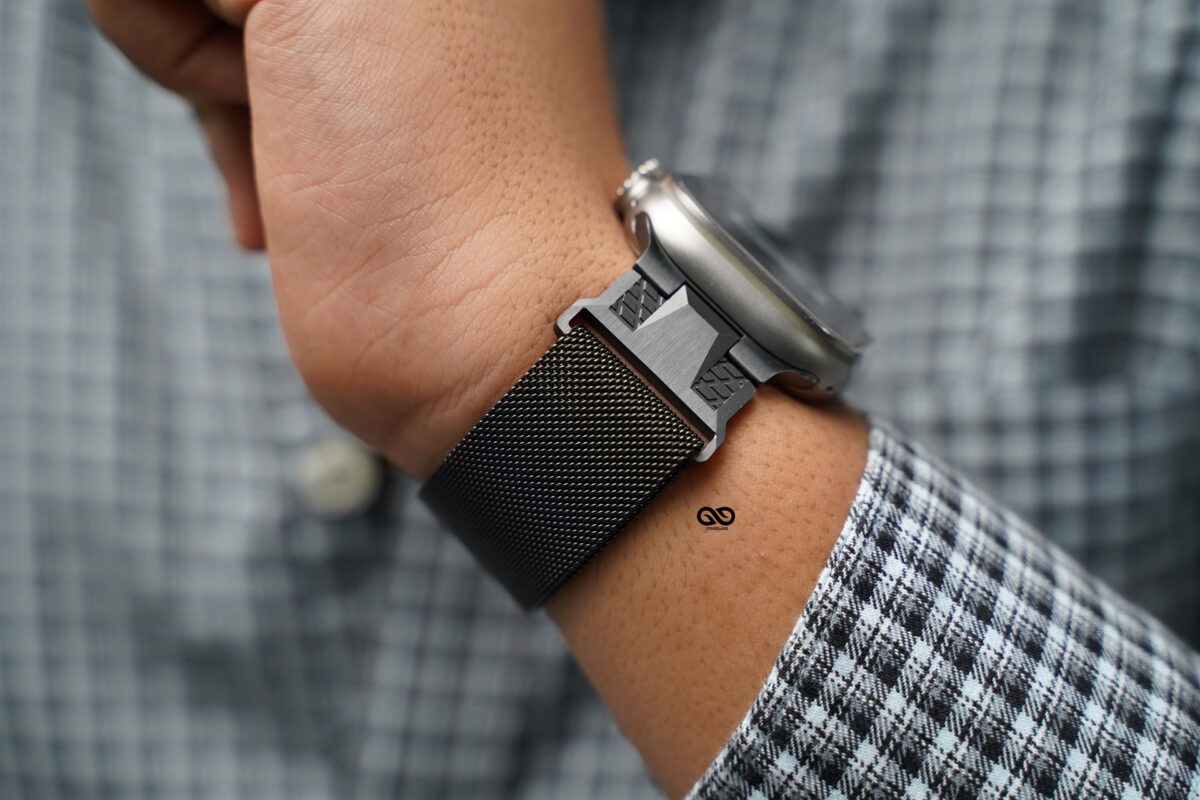 Modern Milanese Loop For Apple Watch 49 (Series Ultra/Ultra 2/Ultra 3)