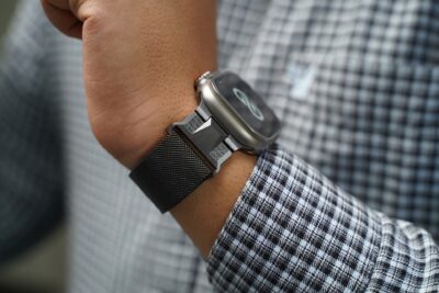 Modern Milanese Loop For Apple Watch 49 (Series Ultra/Ultra 2/Ultra 3)