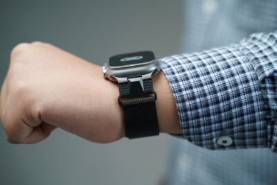 Modern Milanese Loop For Apple Watch 49 (Series Ultra/Ultra 2/Ultra 3)