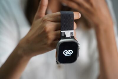Modern Milanese Loop For Apple Watch 49 (Series Ultra/Ultra 2/Ultra 3)