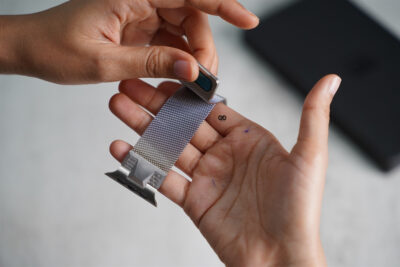 Modern Milanese Loop For Apple Watch 49 (Series Ultra/Ultra 2/Ultra 3)