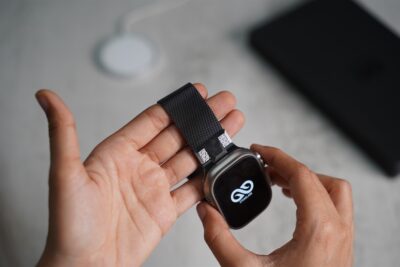 Modern Milanese Loop For Apple Watch 49 (Series Ultra/Ultra 2/Ultra 3)