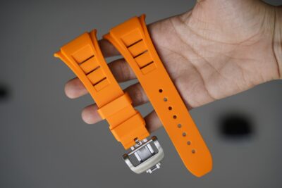 Vented FKM Rubber Band With 316L Buckle Closure For Apple Watch 44MM 45MM 46MM Series 4 5 6 7 8 9 10 11 (SE 2 3 Gen)