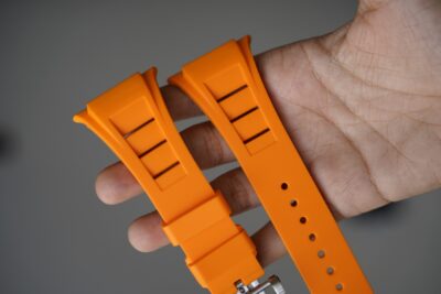 Vented FKM Rubber Band With 316L Buckle Closure For Apple Watch 44MM 45MM 46MM Series 4 5 6 7 8 9 10 11 (SE 2 3 Gen)