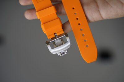 Vented FKM Rubber Band With 316L Buckle Closure For Apple Watch 44MM 45MM 46MM Series 4 5 6 7 8 9 10 11 (SE 2 3 Gen)