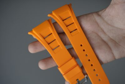 Vented FKM Rubber Strap For Apple Watch 49 Series Ultra1 2 3 4 - Image 20