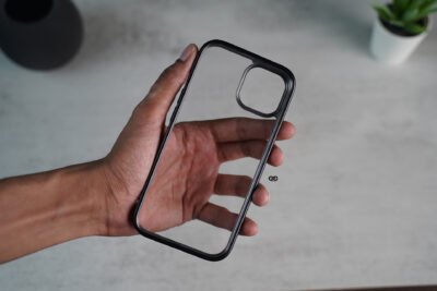 Black Transparent shockproof case with colored border For iPhone 15/15 Plus