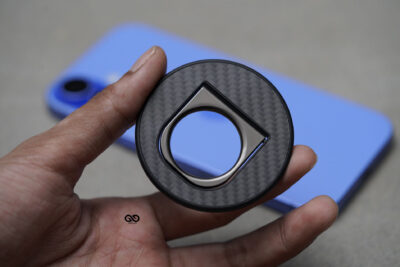 Carbon Fiber Magnetic Ring With Horizontal Kickstand Feature