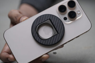 Carbon Fiber Magnetic Ring With Horizontal Kickstand Feature