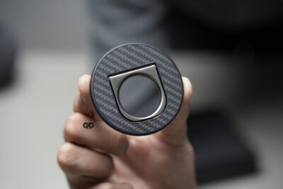 Carbon Fiber Magnetic Ring With Horizontal Kickstand Feature