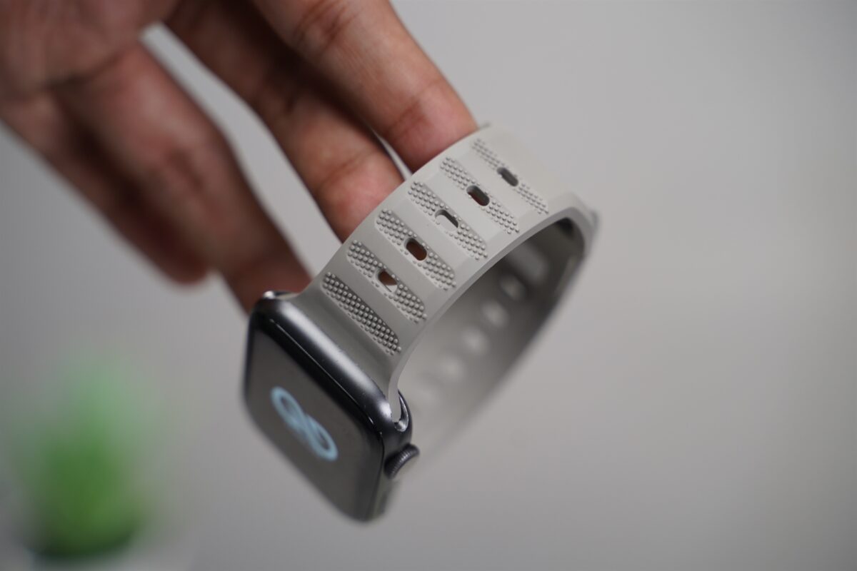 Powder Grey FKM Active Rubber Strap For Apple Watch 42MM 41MM 40MM Series 4 5 6 7 8 9 10 11 SE SE 2 Gen.