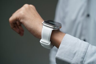 White Waterproof Silicone Sports Band with Buckle For Apple Watch 49 (Series Ultra/Ultra 2/Ultra 3)