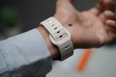 Beige FKM Active Rubber Strap Apple Watch 42MM 41MM 40MM Series 4 5 6 7 8 9 10 11 SE SE 2 Gen.