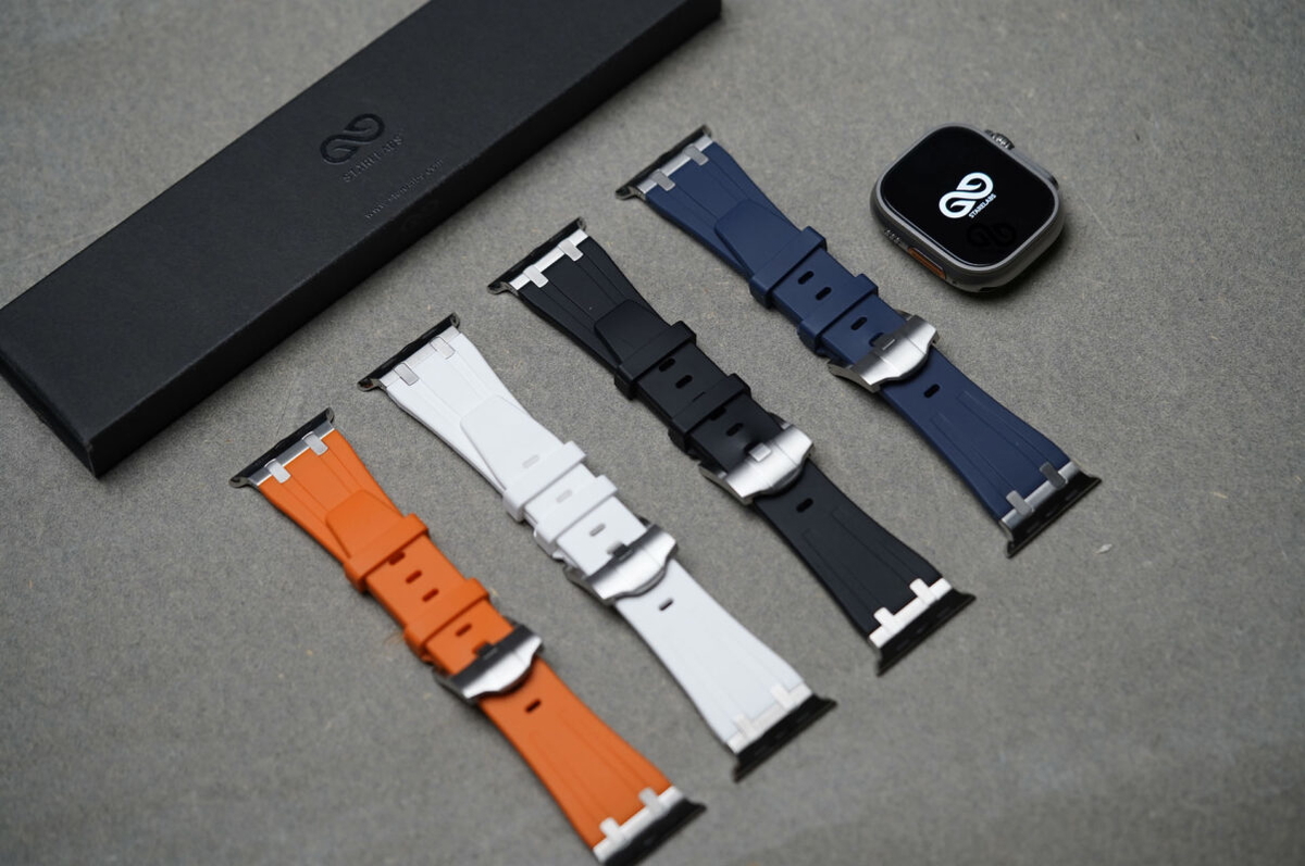 Fluoro Rubber Strap With Silver Buckle For Apple Watch 49 MM Series Ultra/Ultra 2