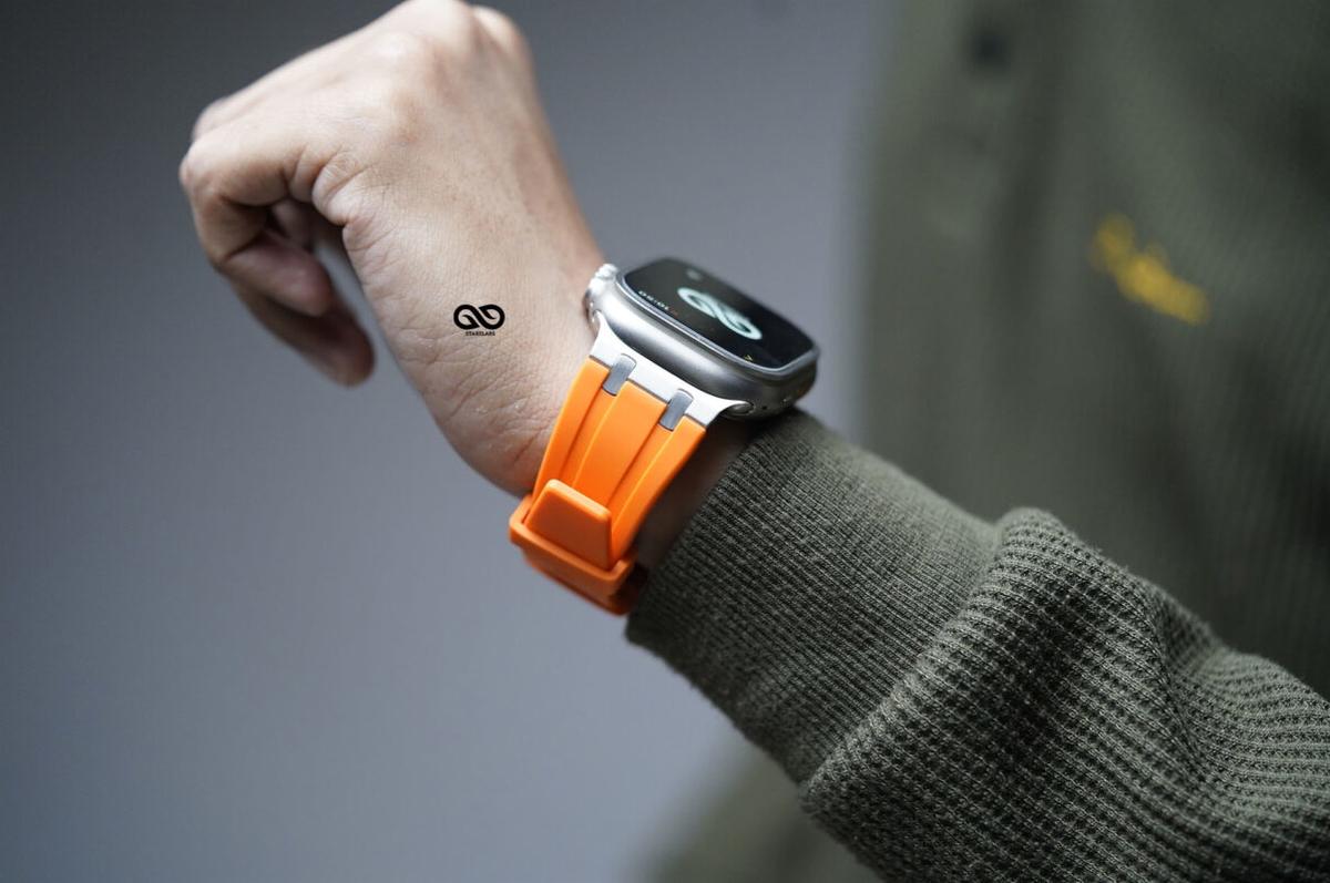 Fluoro Rubber Strap With Silver Buckle For Apple Watch 49 MM Series Ultra/Ultra 2
