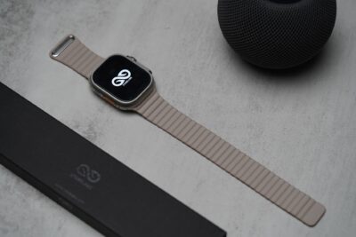 Soft Beige Magnetic Leather Loop For Apple Watch 49 (Series Ultra/Ultra 2/Ultra 3)