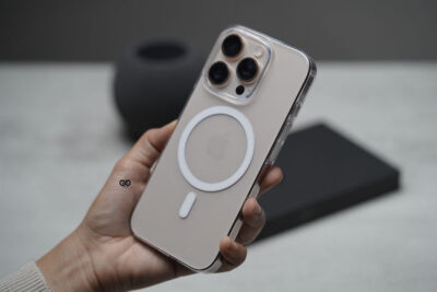 MagSafe Transparent Slim Hard Case (Non Yellowing)