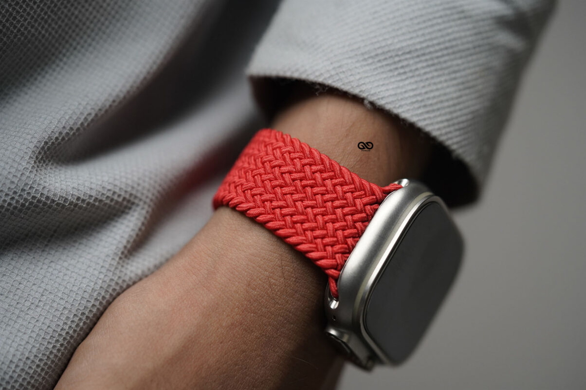 Pure Red Braided Solo Loop For Apple Watch 49 (Series Ultra/Ultra 2/Ultra 3)
