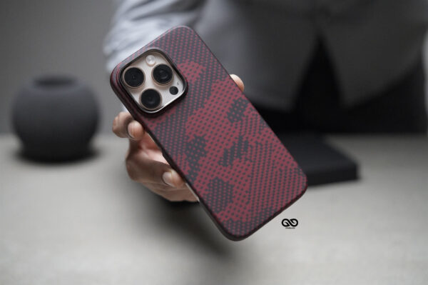 Magsafe Red Sea Real Aramid Carbon Fiber Case For iPhone 16 Pro