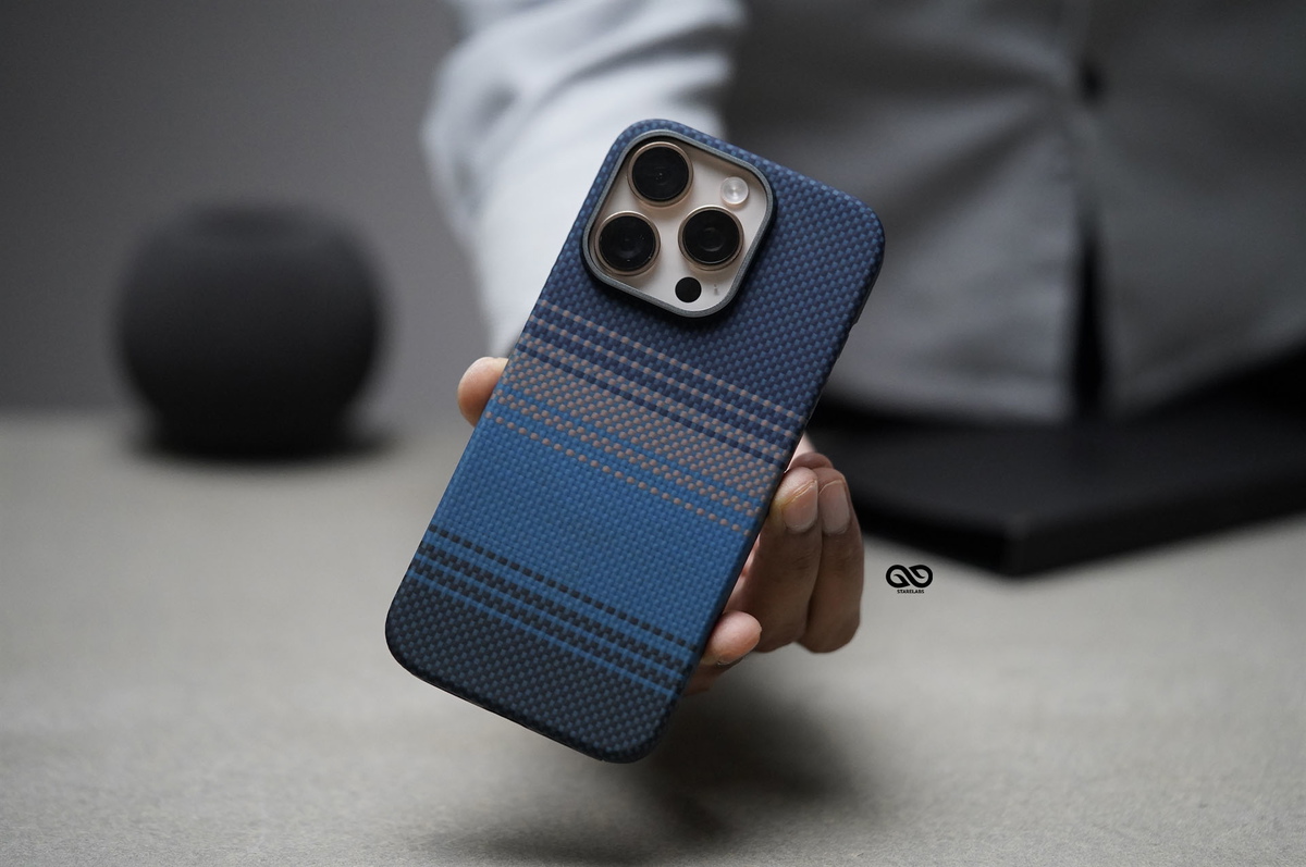 Magsafe Devil Comb Aramid Carbon Fiber Case - iPhone 16 Pro