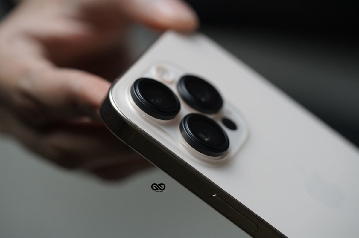 Ring Lens with Easy Installation